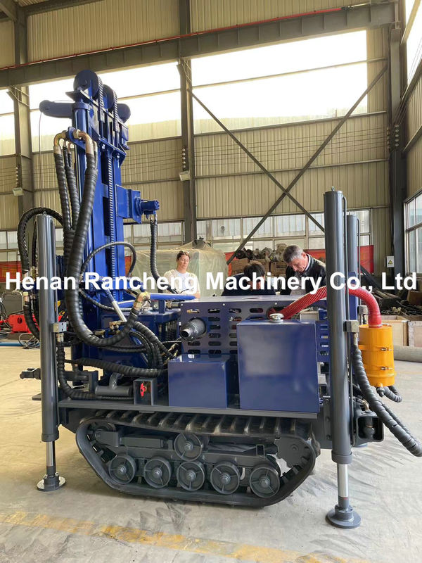 Mocny 180m Mini Crawler Wodny Drilling Rig z 77.3KW YuChai silnik do wiercenia do dziur