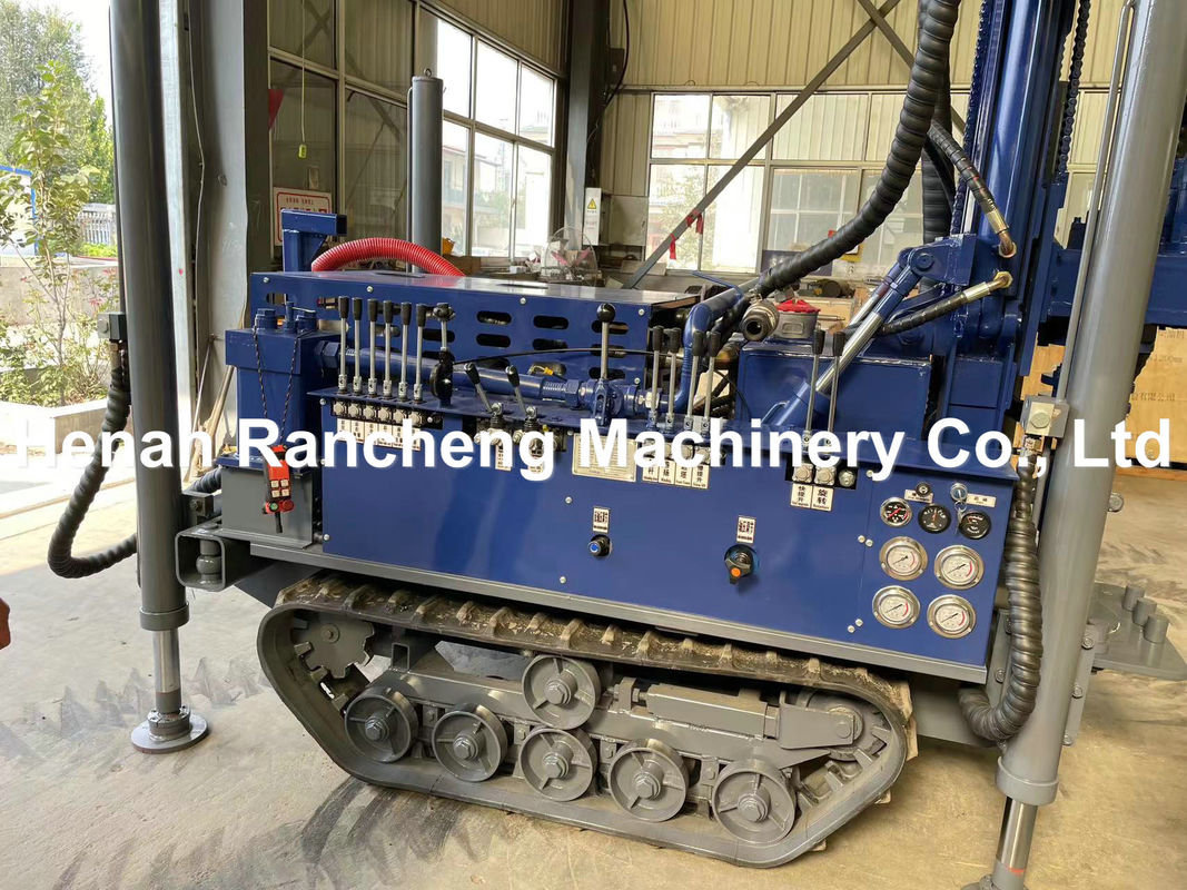 Mocny 180m Mini Crawler Wodny Drilling Rig z 77.3KW YuChai silnik do wiercenia do dziur