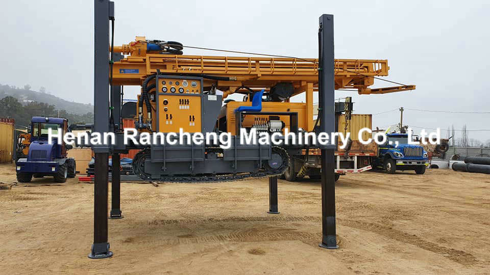 RCF350C Hydraulic Crawler Water Well Drilling Rig With A Maximum Drilling Depth Of 350 Meters
