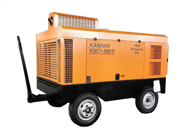 Kompresor do wiercenia powietrza o pojemności 48L Cu-mmins 6CTA8.3 - C260 Ciśnienie robocze 17 bar