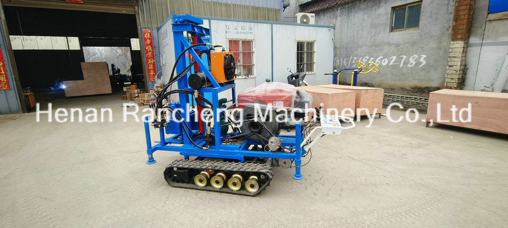 Łatwa obsługa RCS200C Rubber Crawler Przenośna wiertarka z głębokością 150 m średnica 450 mm