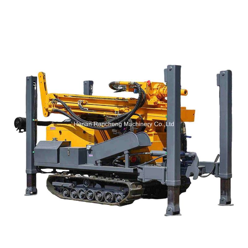 Gorąca sprzedaż Głębokość 200m Crawler zamontowany wodociąg wiertniczy 58KW YuChai silnik wysokoprężny