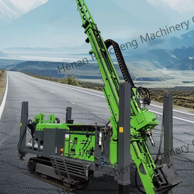 Wiertnica rdzeniowa 1800m BTW, w pełni hydrauliczna, z silnikiem Cummins 154KW