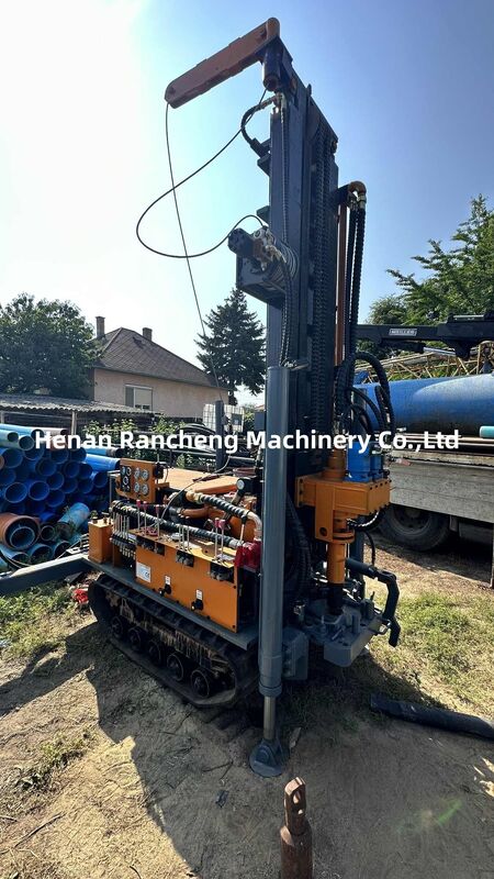 Maszyna do wiercenia studni wodnych o głębokości 180 m 77,3 kW Silnik Crawler Woda do wiercenia studni